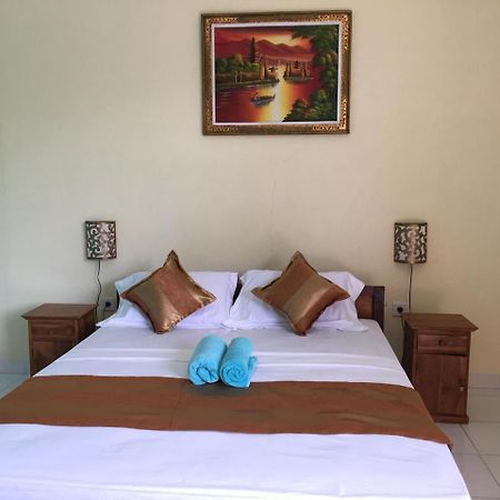 Repag Wayan Canggu Hostel Кута Экстерьер фото