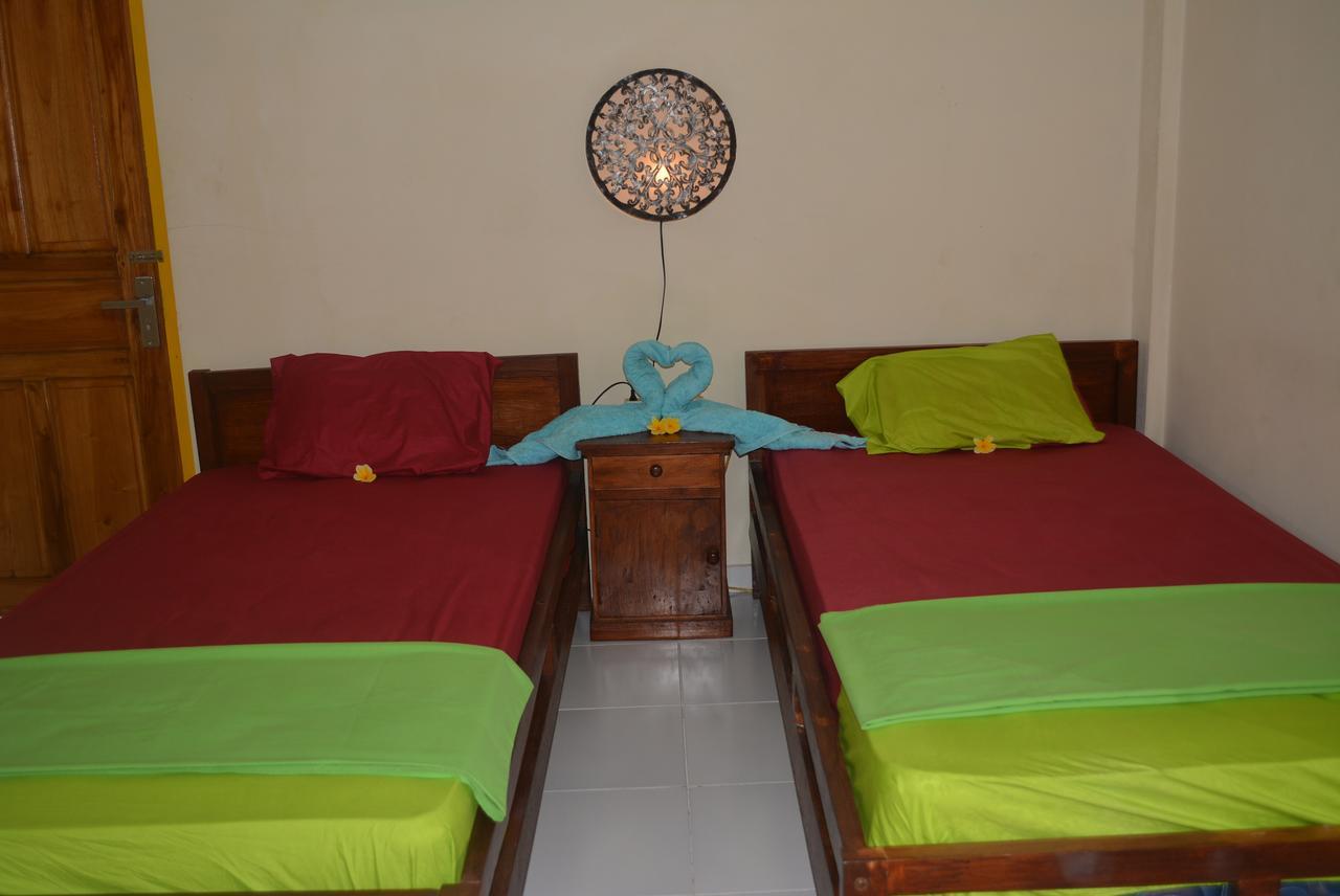 Repag Wayan Canggu Hostel Кута Экстерьер фото