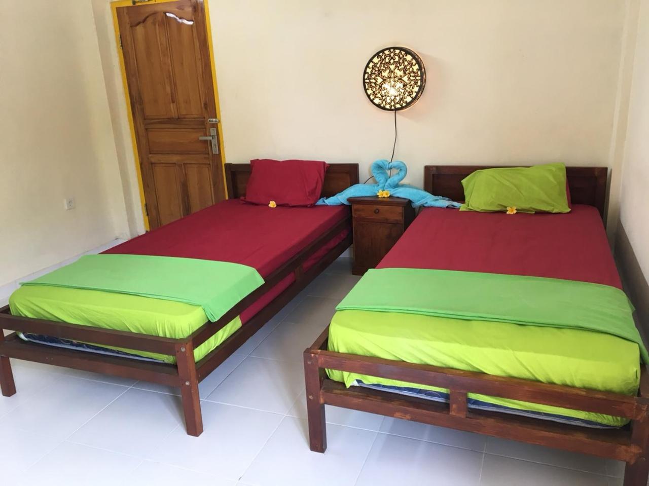 Repag Wayan Canggu Hostel Кута Экстерьер фото