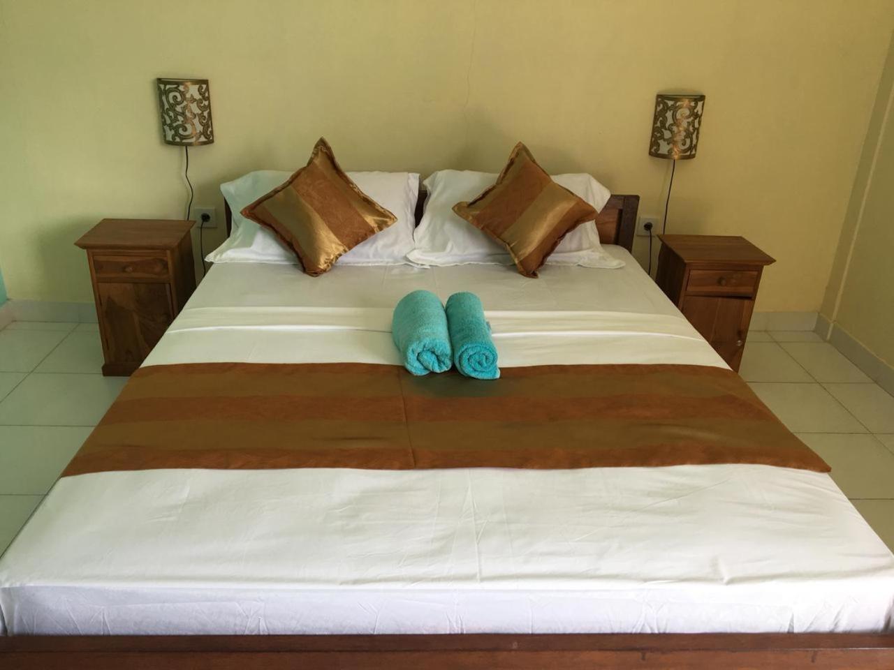 Repag Wayan Canggu Hostel Кута Экстерьер фото