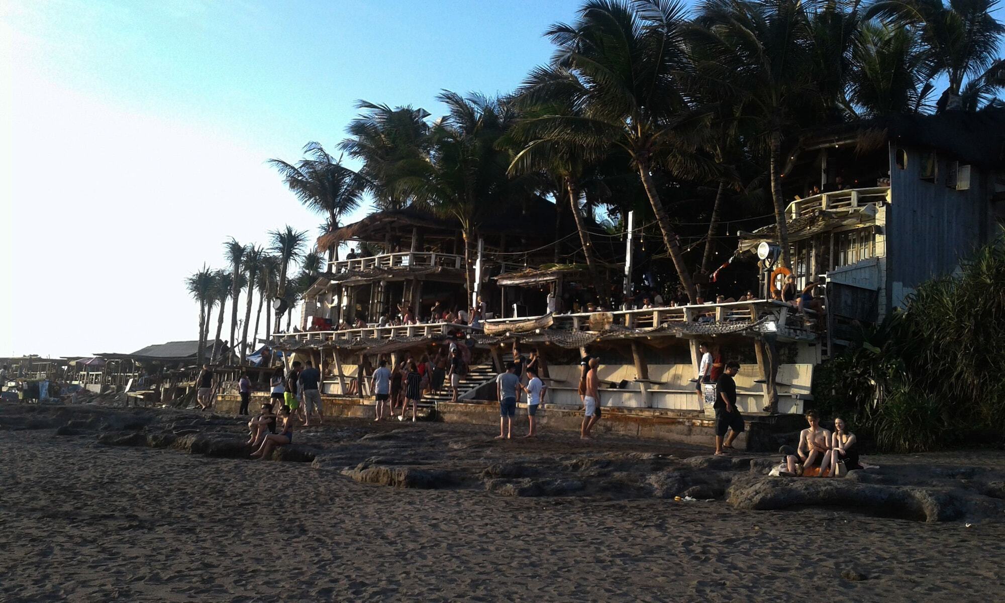 Repag Wayan Canggu Hostel Кута Экстерьер фото